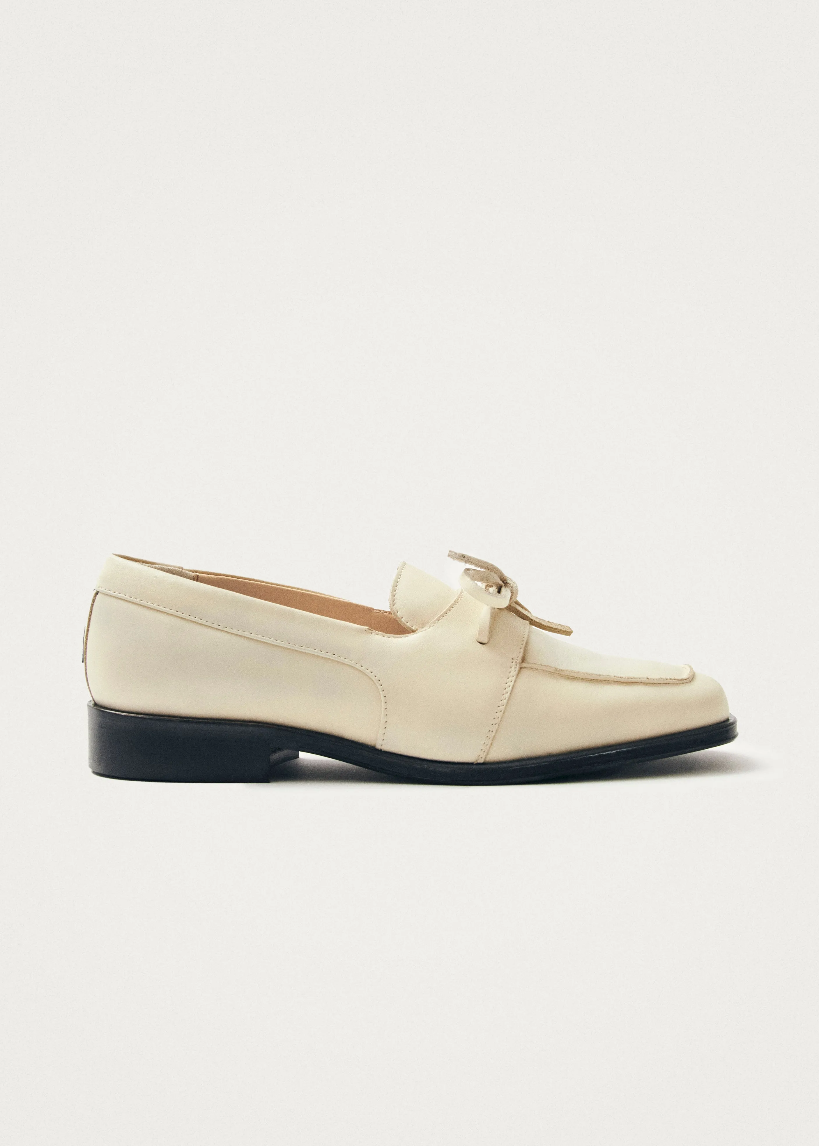 Amour Cream Leather Loafers