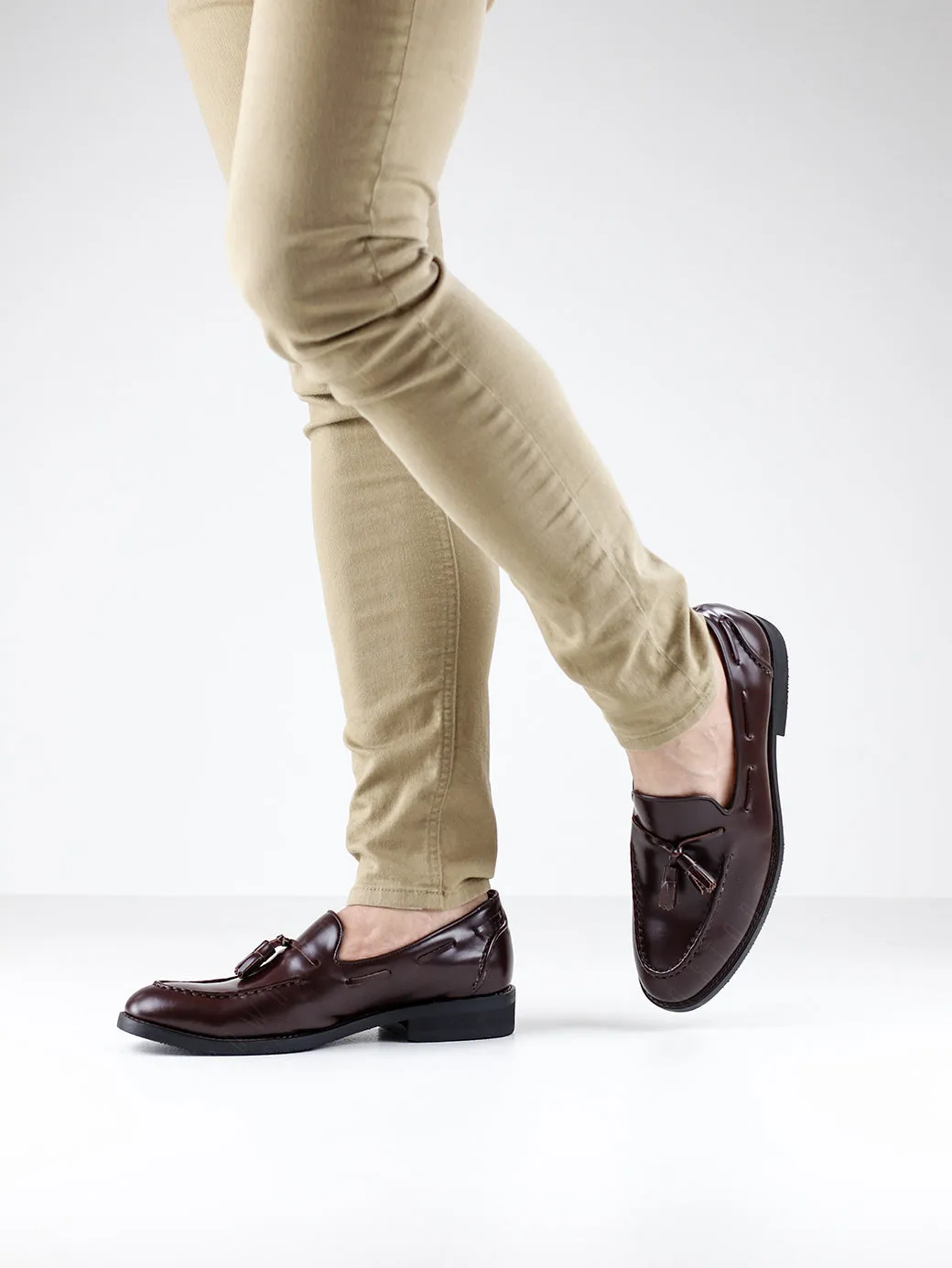 VELVET TASSEL LOAFERS MOC TOE MATTE BROWN